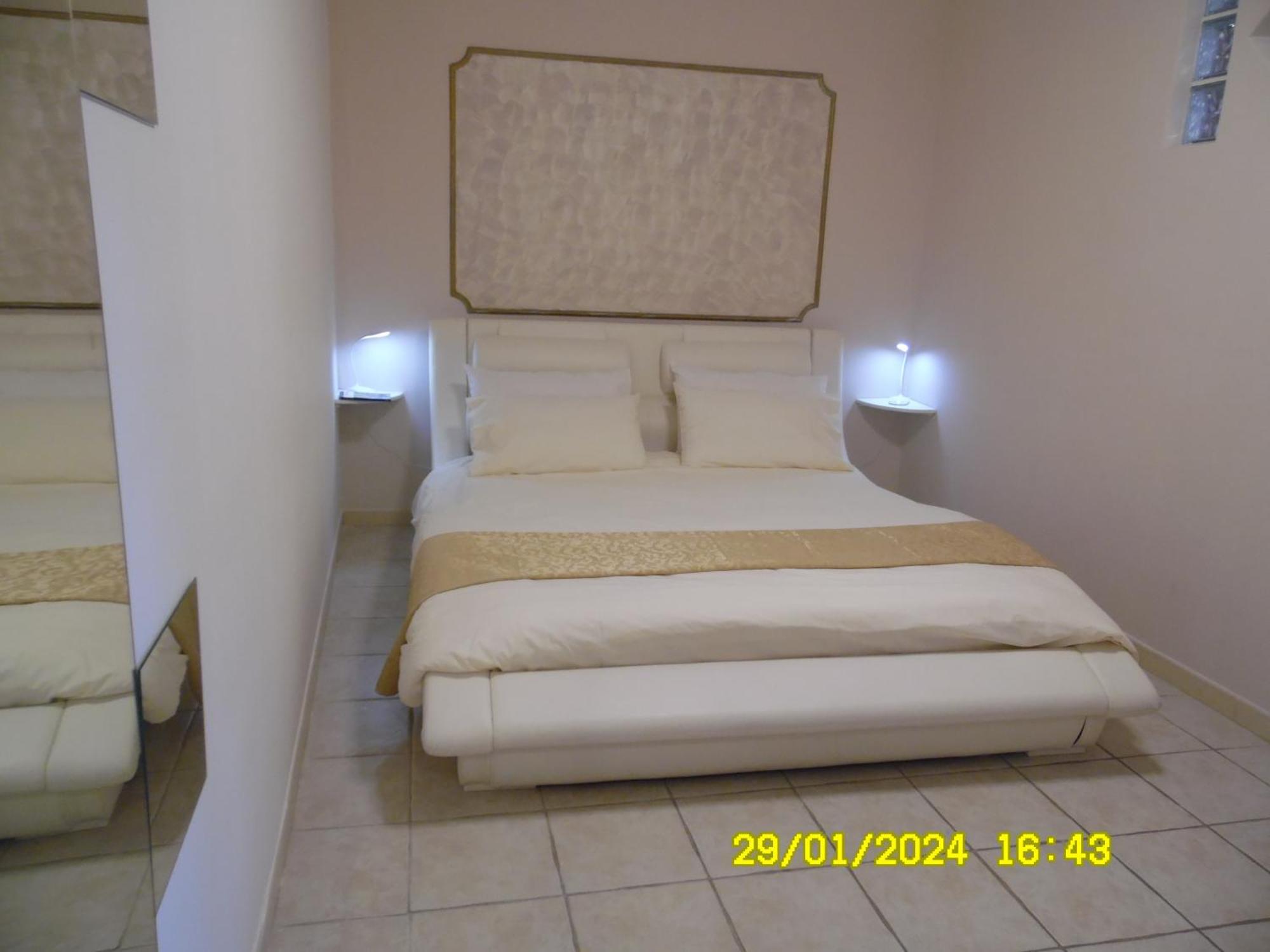 La Casa Di Giuditta - B&B Casa Vacanze - Ramacca Zewnętrze zdjęcie